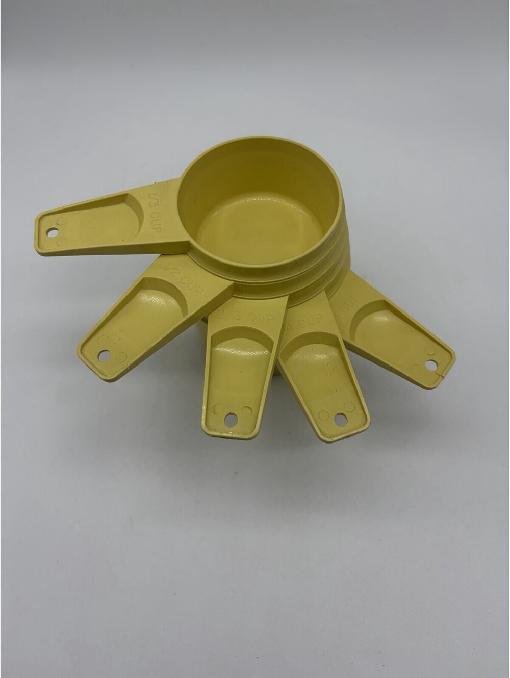 Tupperware Vintage Measuring Cups Set of 6 Harvest Yellow Nesting D-Handle 761-3